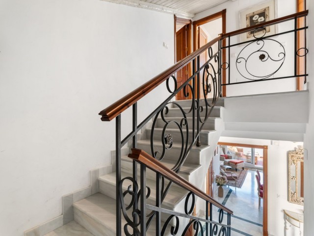 Appartement avec 3 Chambres  à Marbella