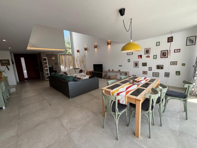 4 Schlafzimmer Villa in Fuengirola