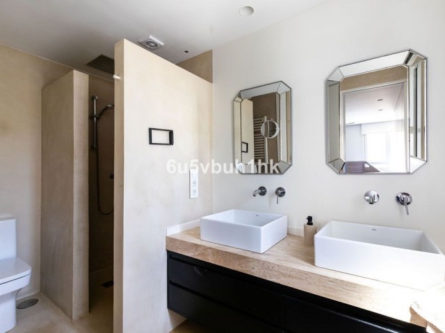 4 Bedrooms Villa in Málaga