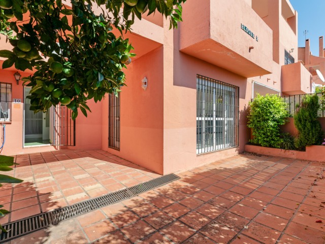 Appartement avec 4 Chambres  à Marbella