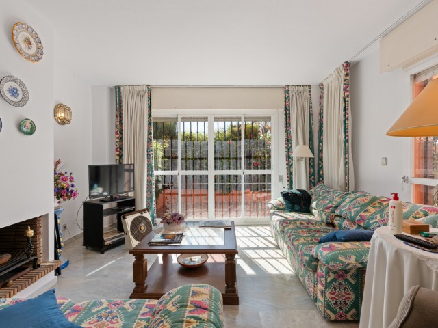 Appartement avec 4 Chambres  à Marbella