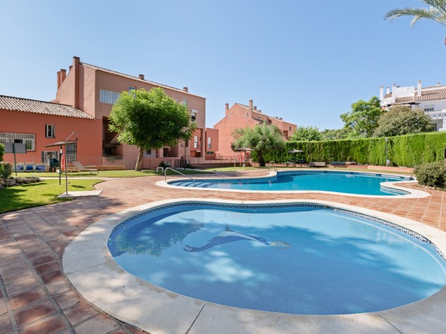 Appartement avec 4 Chambres  à Marbella