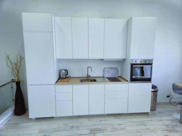 Penthouse avec 1 Chambres  à Puerto de Cabopino