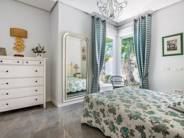 4 Bedrooms Villa in Marbella