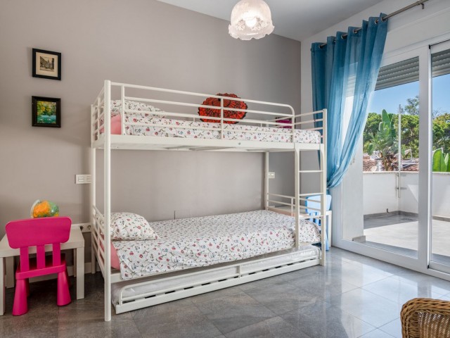 4 Bedrooms Villa in Marbella