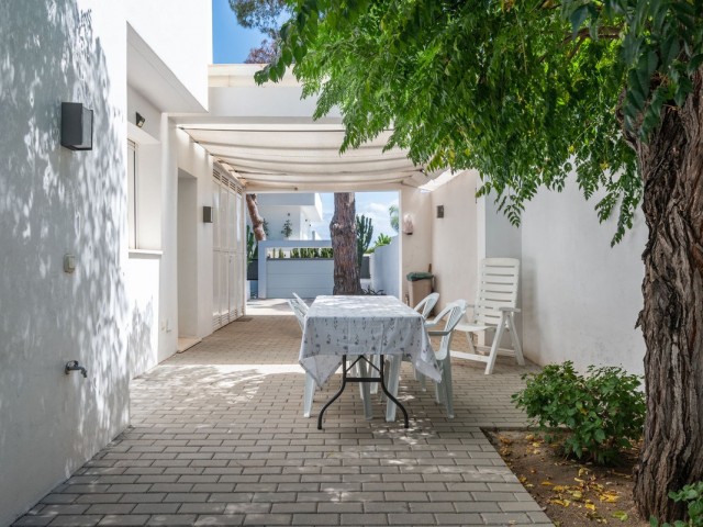 4 Bedrooms Villa in Marbella