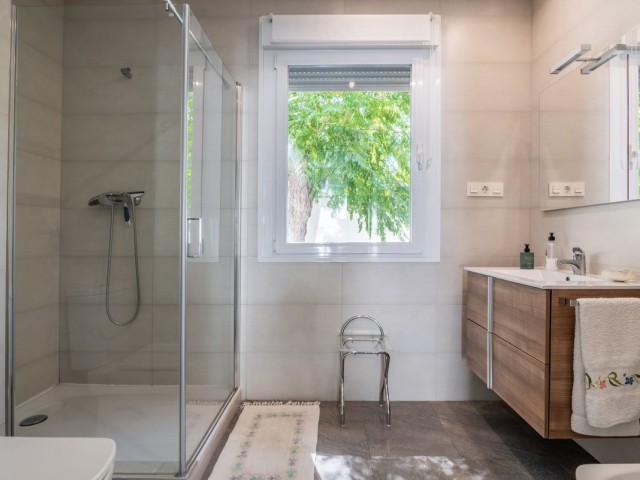 Villa avec 4 Chambres  à Marbella