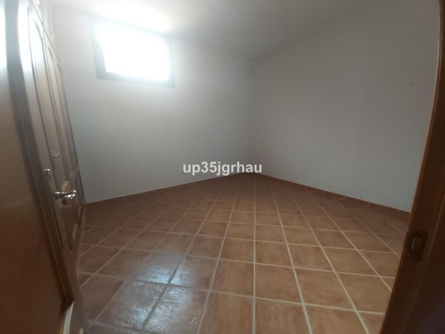 5 Makuuhuoneen Huvila Estepona