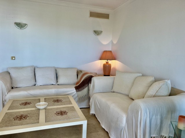 Apartamento con 3 Dormitorios  en Puerto Banús