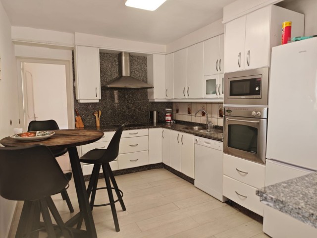 3 Bedrooms Villa in Nueva Andalucía