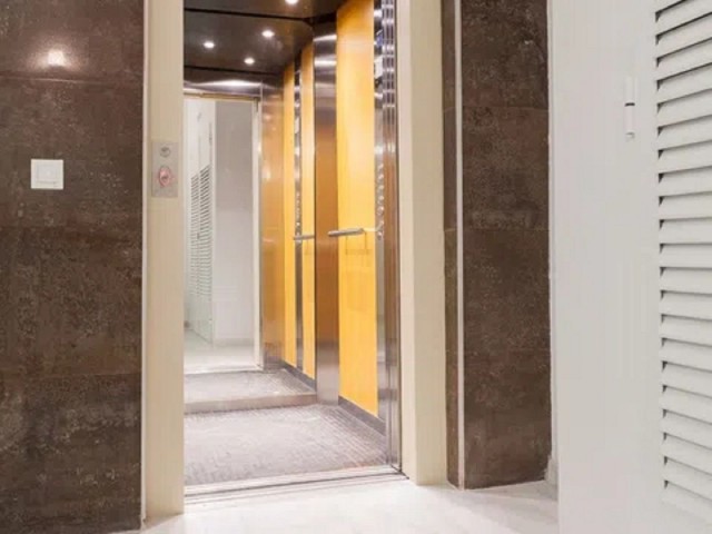 2 Bedrooms Apartment in Málaga Centro