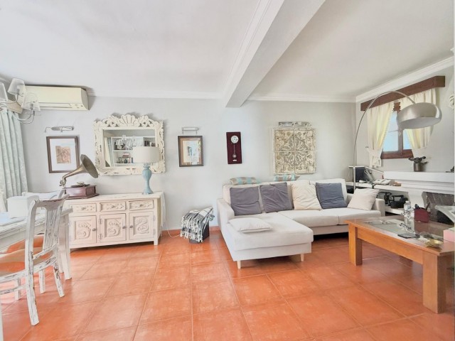 2 Bedrooms Townhouse in Fuengirola