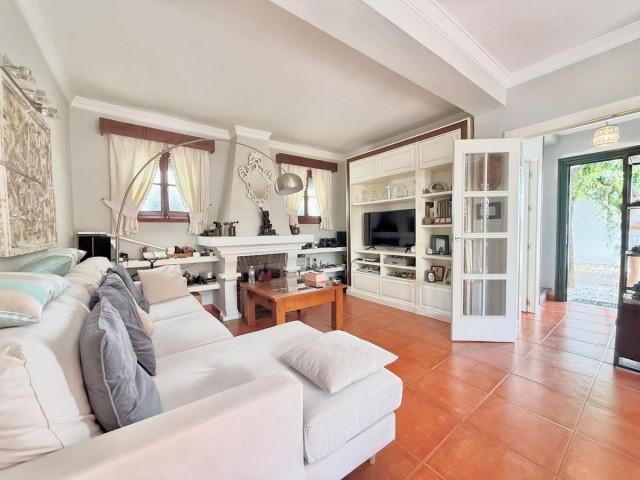 2 Bedrooms Townhouse in Fuengirola