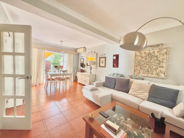 2 Bedrooms Townhouse in Fuengirola