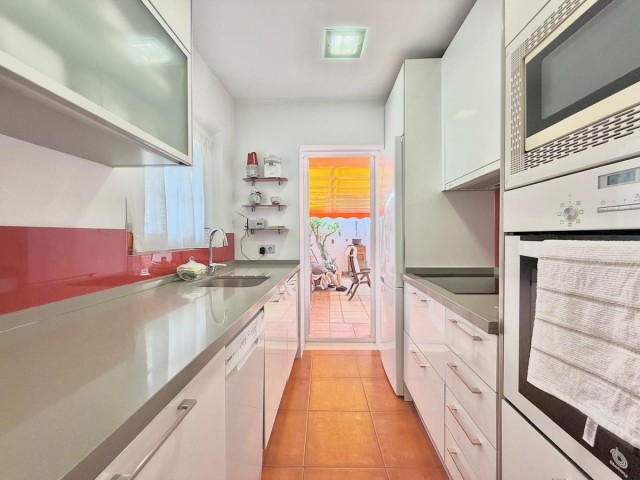 2 Bedrooms Townhouse in Fuengirola