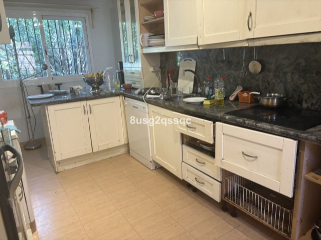 Villa, Bel Air, R5155927