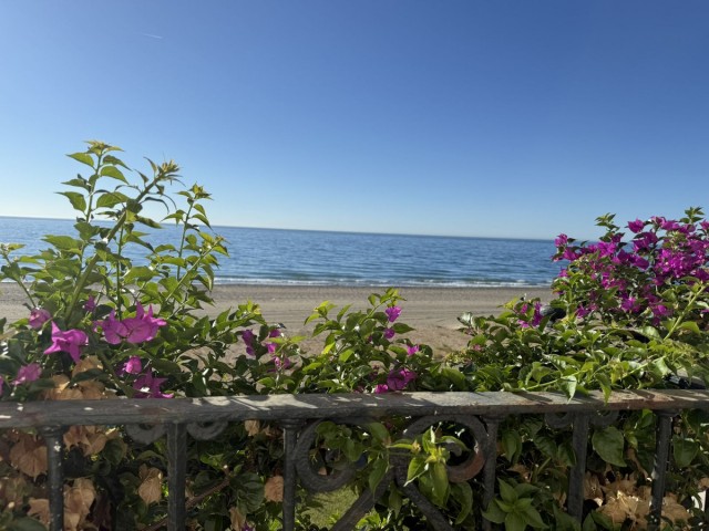 5 Makuuhuoneen Huvila Estepona
