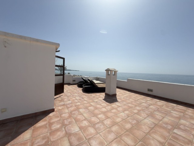5 Makuuhuoneen Huvila Estepona