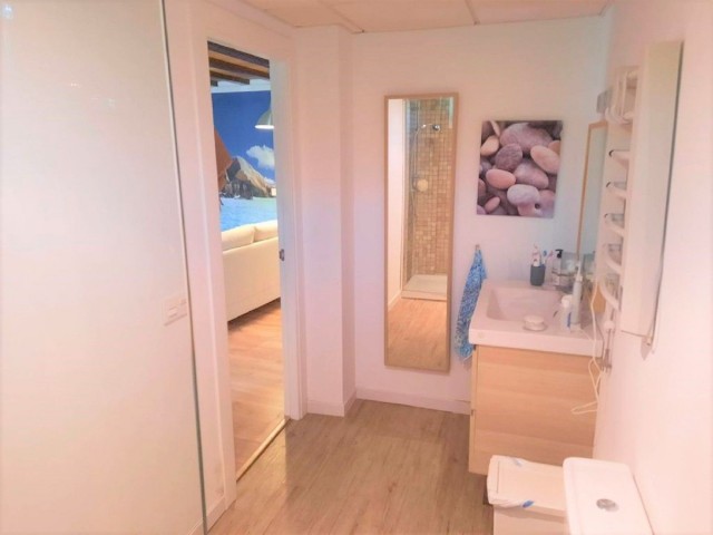 Villa, Cerros del Aguila, R4153921