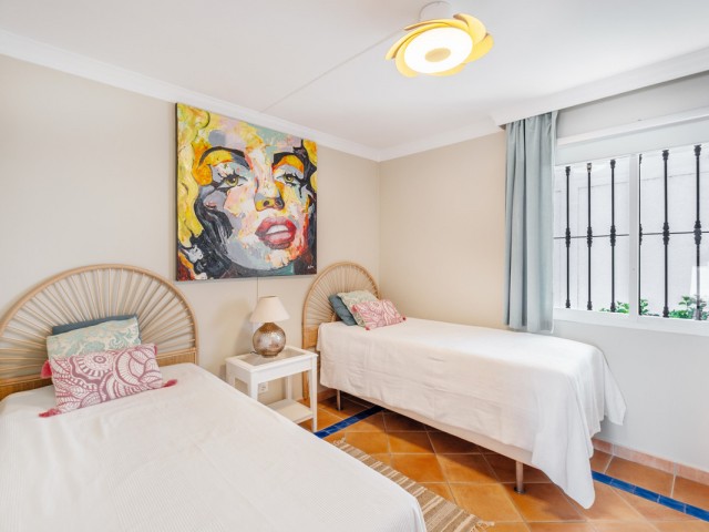 4 Bedrooms Townhouse in Nueva Andalucía