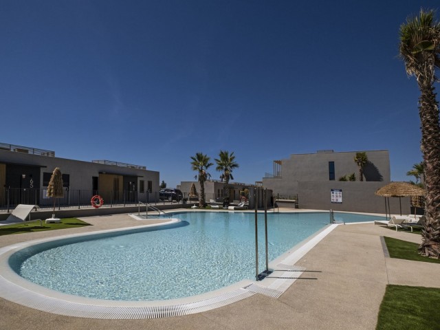 Maison mitoyenne avec 3 Chambres  à El Chaparral