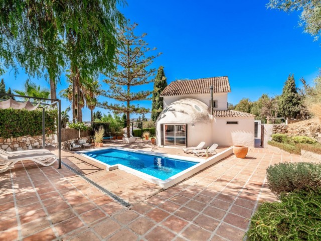 Villa, El Coto, R5155255