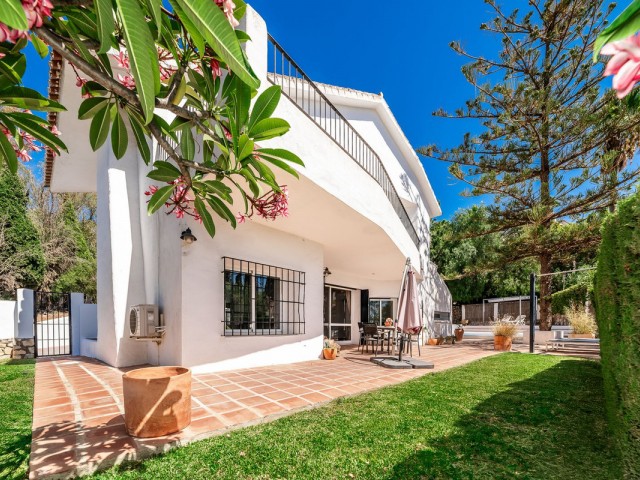 Villa, El Coto, R5155255