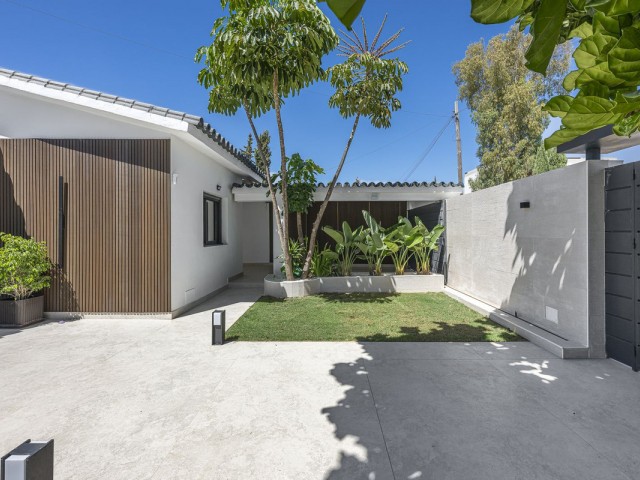 3 Makuuhuoneen Huvila Estepona