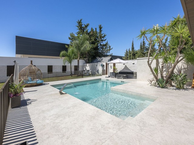 3 Makuuhuoneen Huvila Estepona