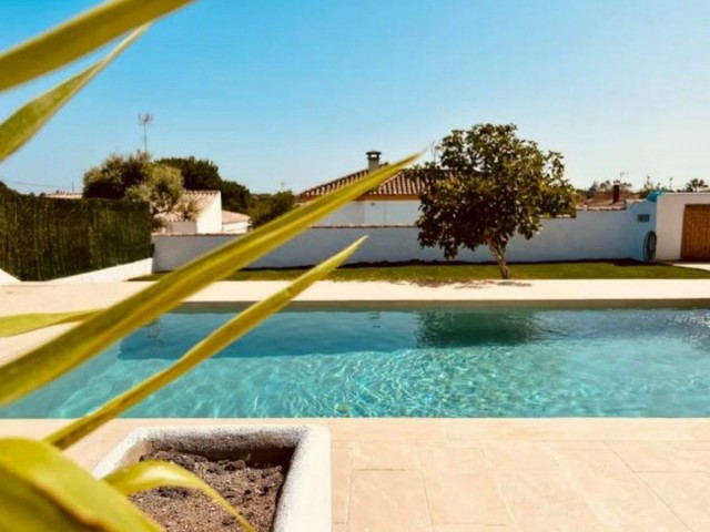 3 Makuuhuoneen Huvila Estepona