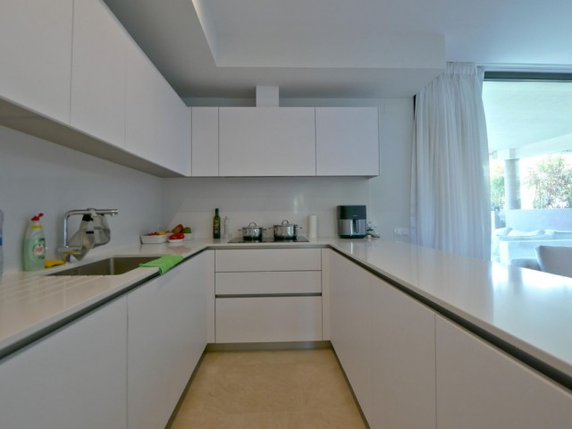 Apartment, Cabopino, R5156257