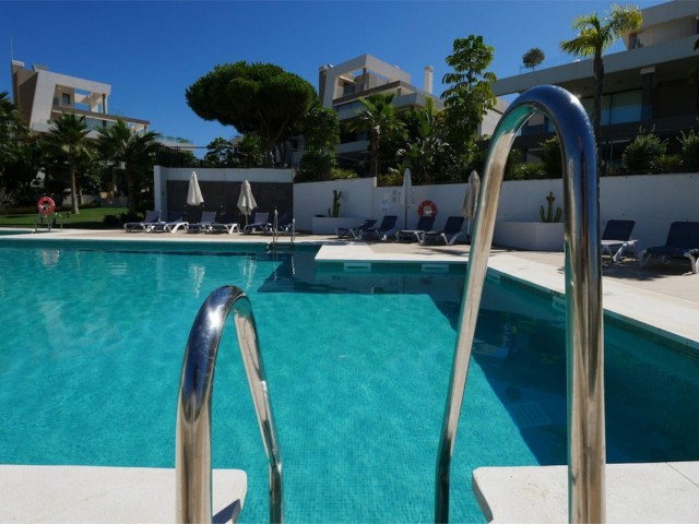 2 Bedrooms Apartment in Cabopino