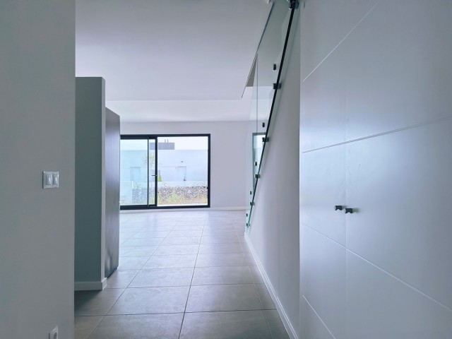 4 Bedrooms Townhouse in Riviera del Sol