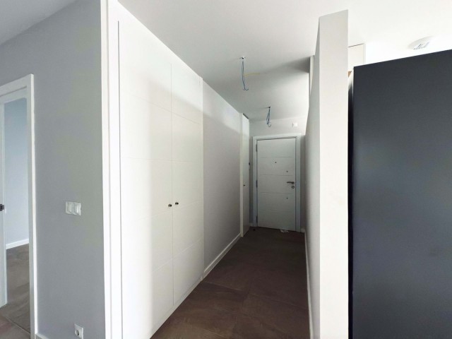 Maison mitoyenne avec 4 Chambres  à Riviera del Sol