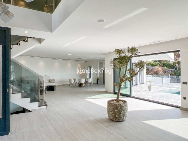Villa avec 5 Chambres  à El Faro