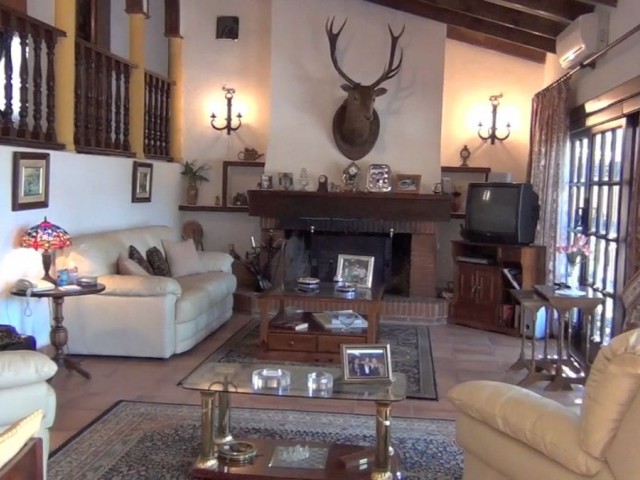 Villa con 4 Dormitorios  en Entrerrios