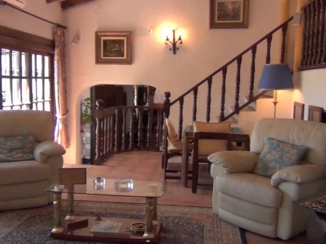 Villa con 4 Dormitorios  en Entrerrios