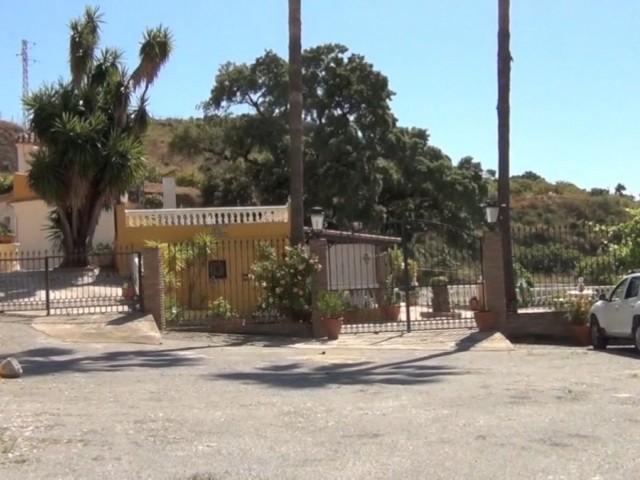 Villa con 4 Dormitorios  en Entrerrios