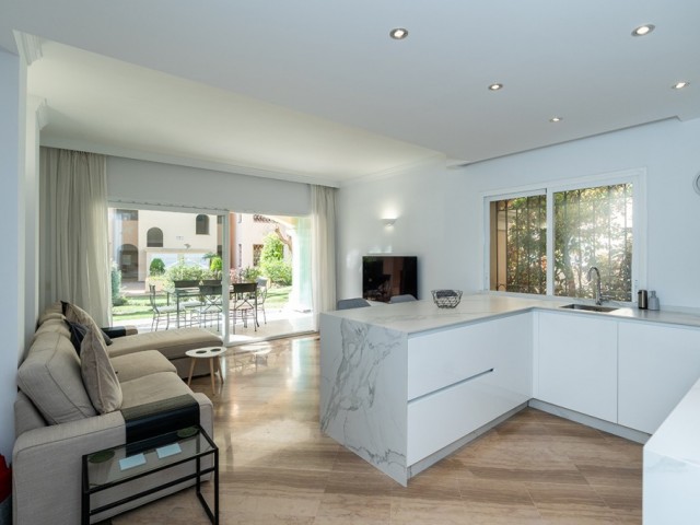 3 Bedrooms Apartment in Marbella
