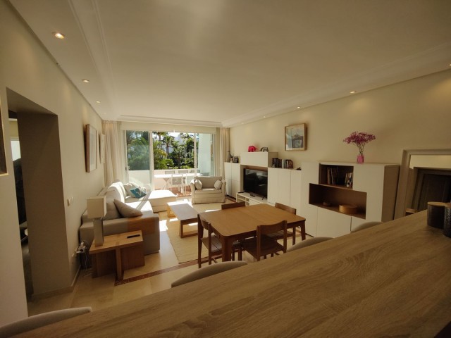 3 Makuuhuoneen Huoneisto Puerto Banús