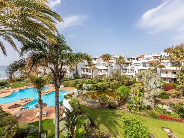 3 Makuuhuoneen Huoneisto Puerto Banús