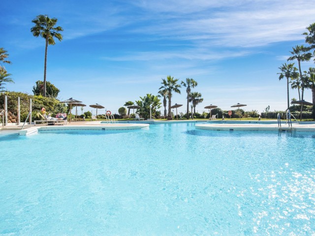 3 Makuuhuoneen Huoneisto Puerto Banús