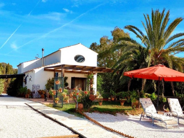 Villa avec 2 Chambres  à Selwo