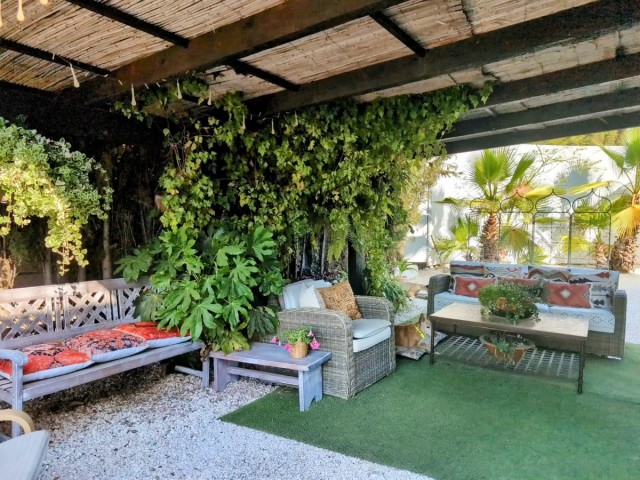 Villa avec 2 Chambres  à Selwo