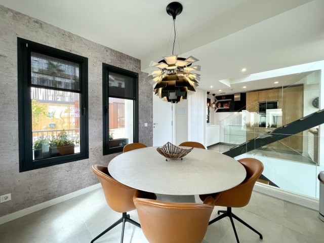 Villa con 3 Dormitorios  en Cabopino