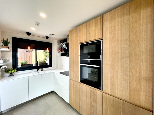 Villa con 3 Dormitorios  en Cabopino