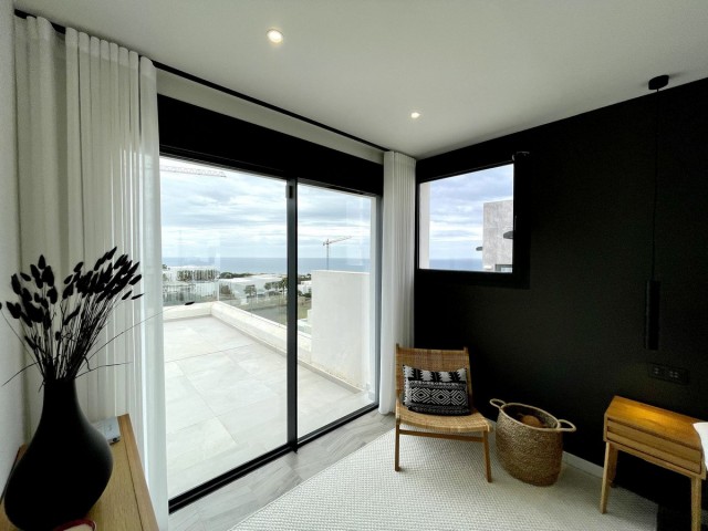 Villa con 3 Dormitorios  en Cabopino