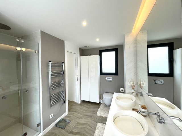 3 Schlafzimmer Villa in Cabopino