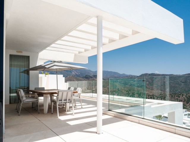 Appartement avec 3 Chambres  à Marbella