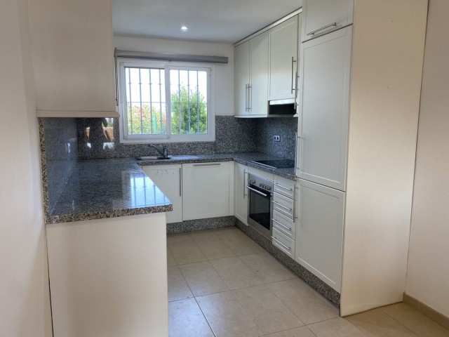 4 Bedrooms Townhouse in Manilva